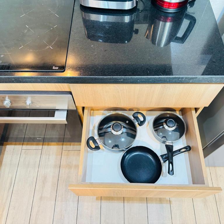Clínica las Condes - Estoril - Three-Bedroom Apartment - 26