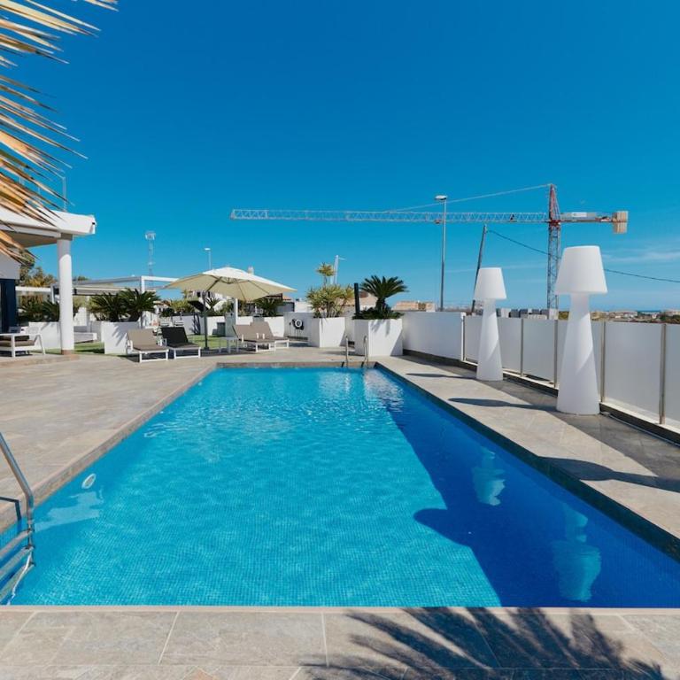 Luxury villa in Villa Martin - by Welcomely - Villa de 3 dormitorios - 2