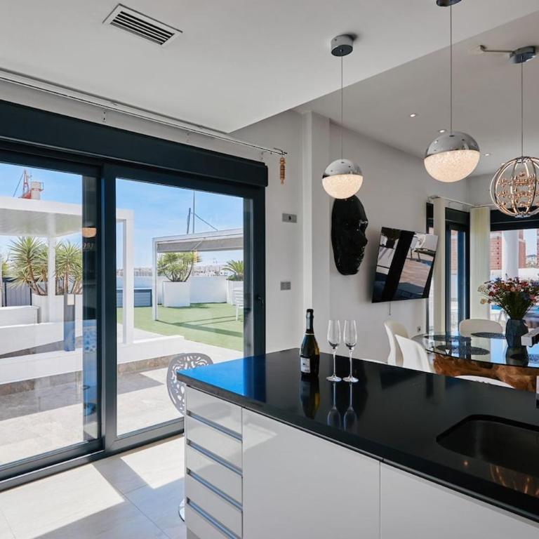 Luxury villa in Villa Martin - by Welcomely - Villa de 3 dormitorios - 9