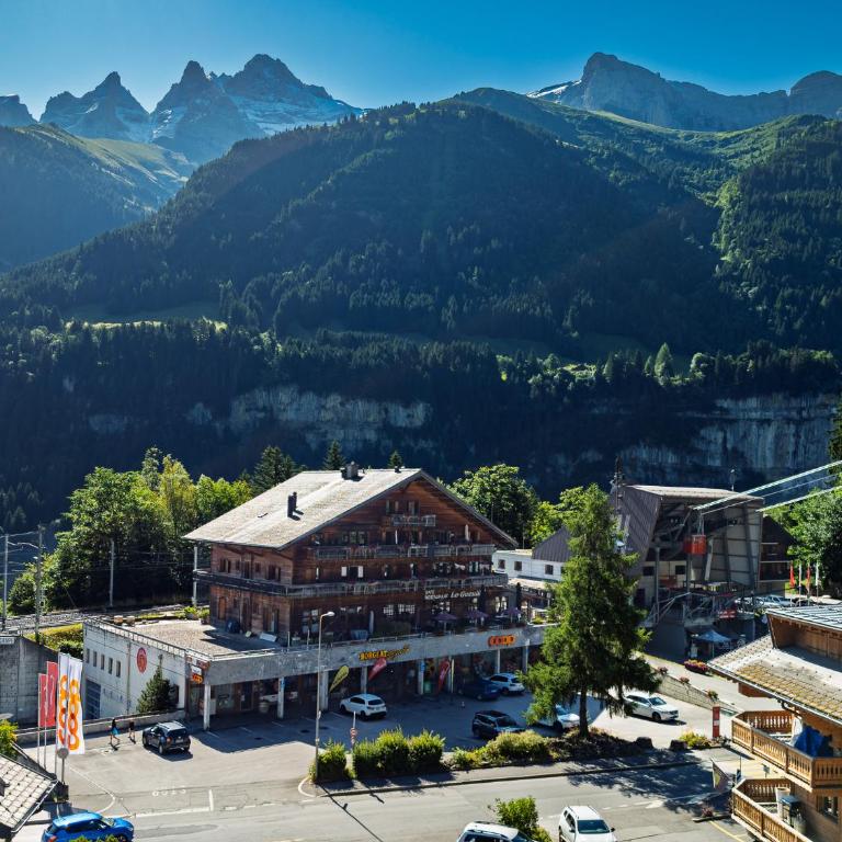 Cœur de Champéry, terrasse & près des remontées ! - Appartement avec Vue et Balcon - 32