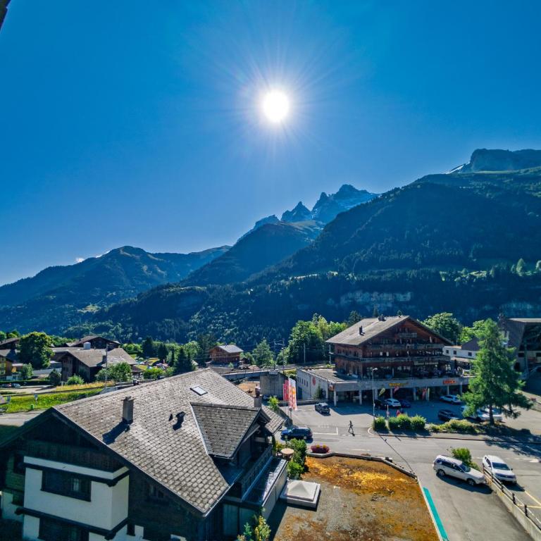 Cœur de Champéry, terrasse & près des remontées ! - Appartement avec Vue et Balcon - 36