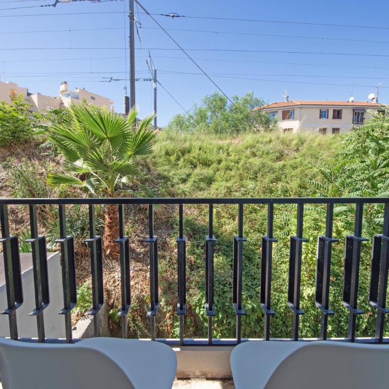 Appartement rénové - Proche de la mer - EH - Appartement Classique - 26