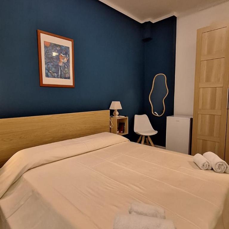 Dagnini16 - Double Room with Private Bathroom - 3