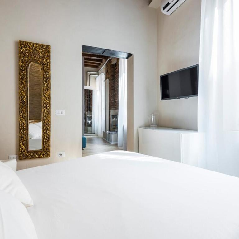 Zen Loft - Suite con Jacuzzi nel cuore di Modena - Appartamento con 1 Camera da Letto - 11