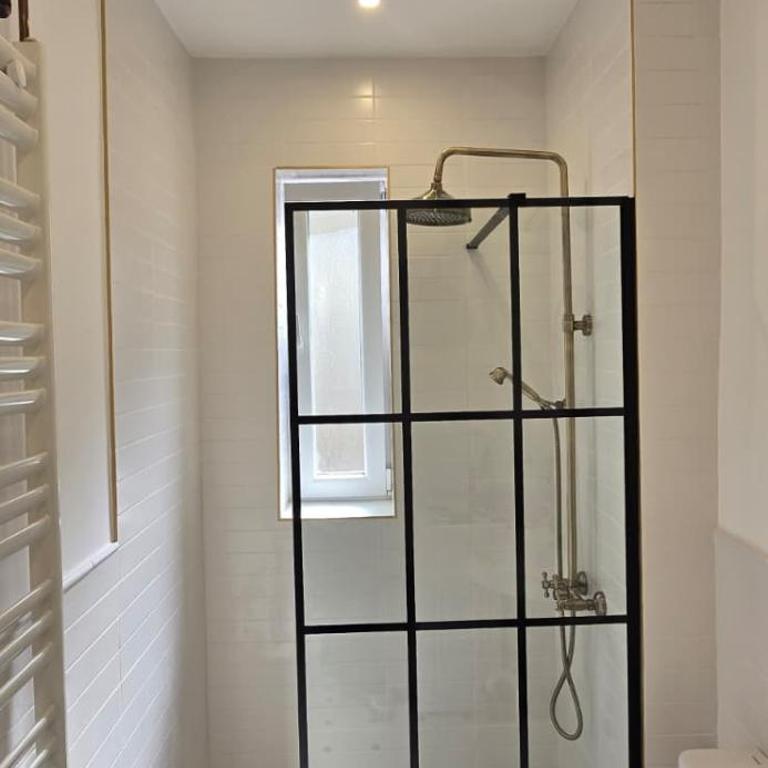 Admiral Suite - One-Bedroom Apartment - 11