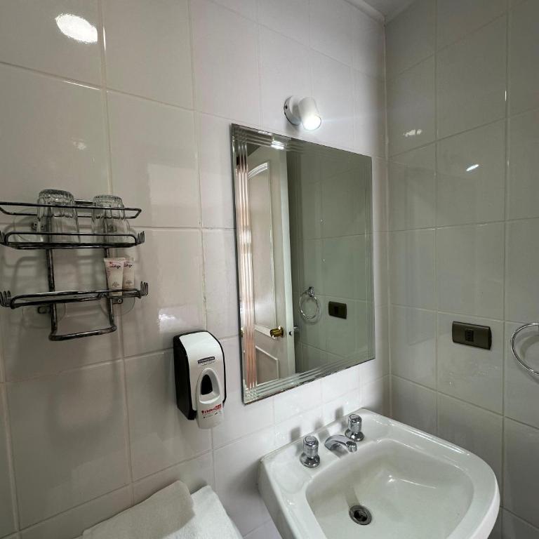 Hotel Casona Freire - Quadruple Room - 4