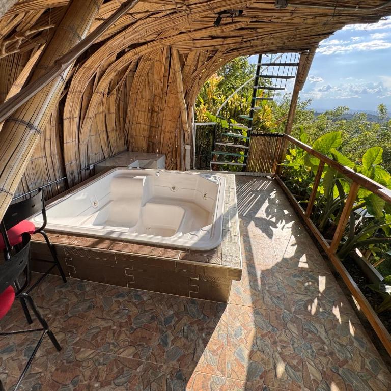 Aero Glamping Hotel Pereira - Double Room with Mountain View - 29