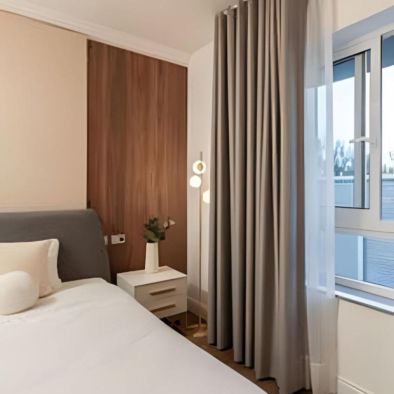 The Grand Residence Miraflores - Two-Bedroom Deluxe Apartment - 7