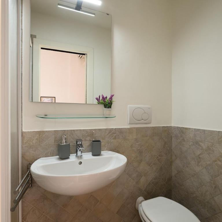 Lovely apartment in the City Centre - Appartamento con 3 Camere da Letto - 9