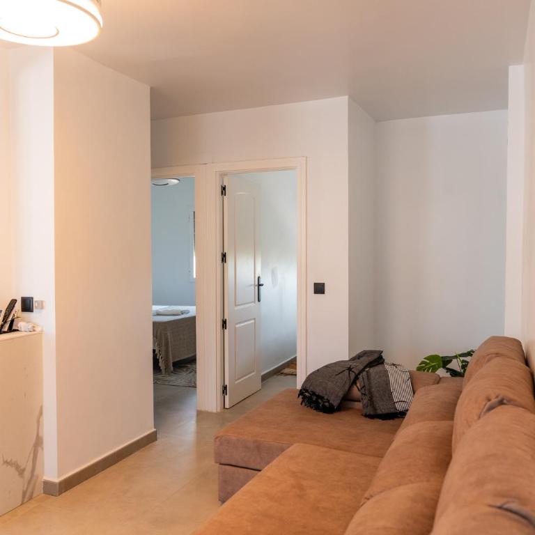 Villa para 12 personas en Santa Pola, frente a isla Tabarca - Four-Bedroom Vacation Home - 99