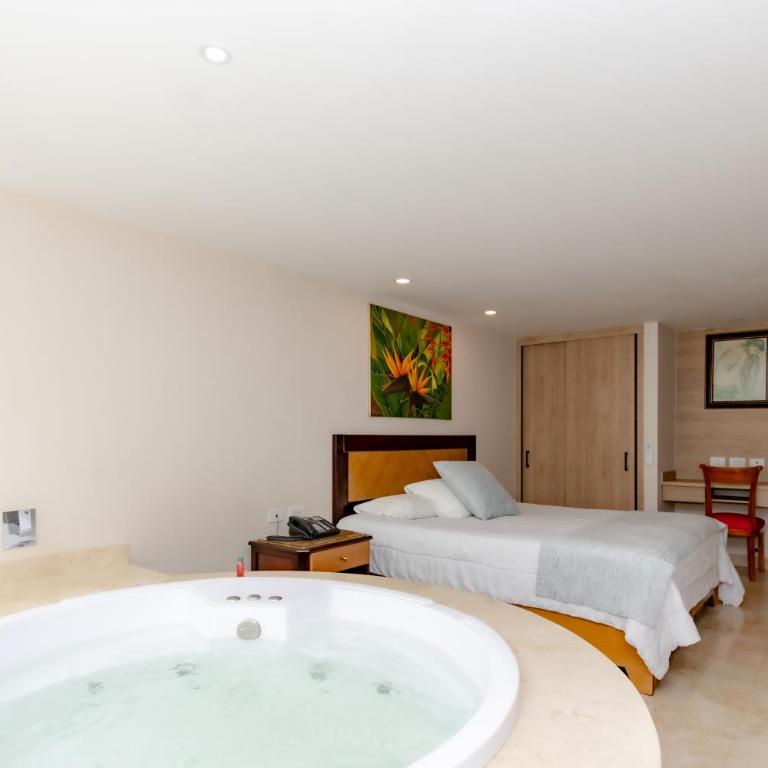 Hotel San Pedro del Fuerte - Deluxe Double Room with Bath - 16