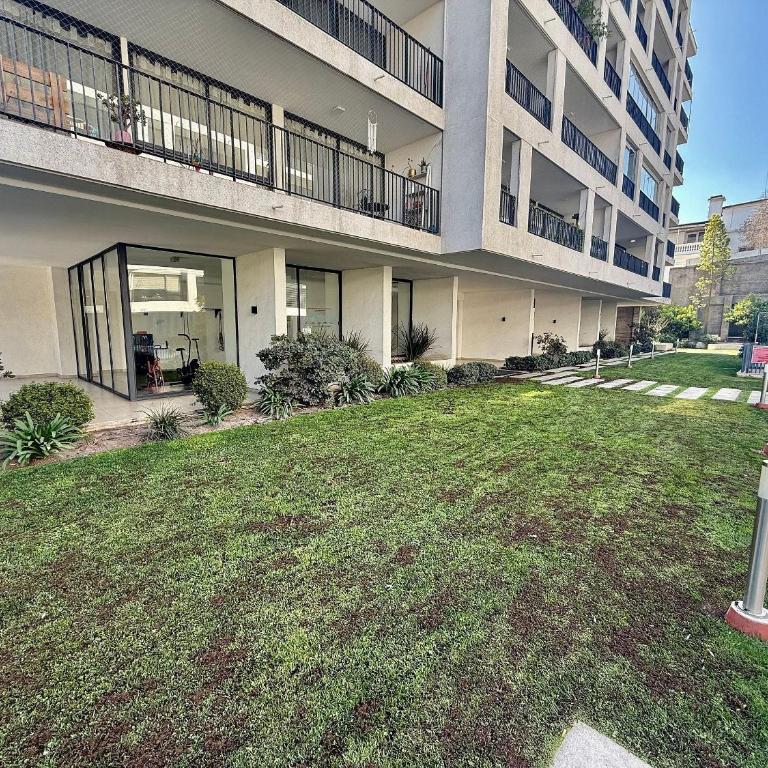 Beautiful apartment just steps from Salvador - Apartment - 24