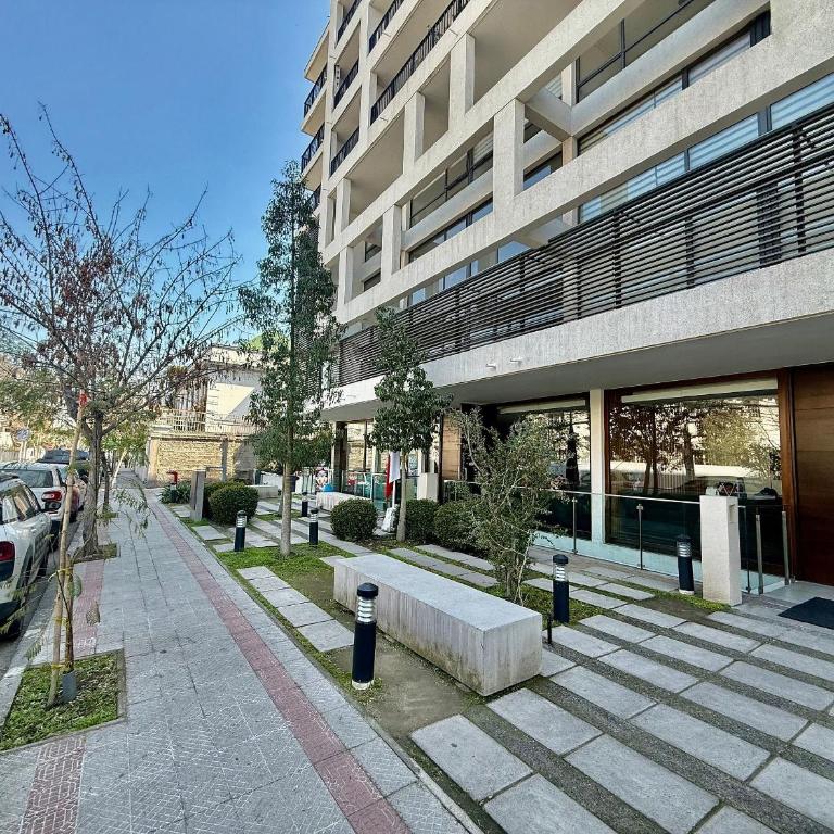 Beautiful apartment just steps from Salvador - Apartment - 25