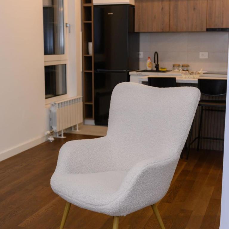 Tesla Apartments 1 - One-Bedroom Apartment - 28