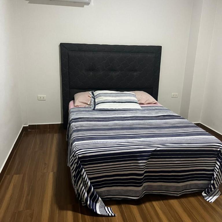 Hospedaje Playa San Isidro - Comfort Quadruple Room - 2
