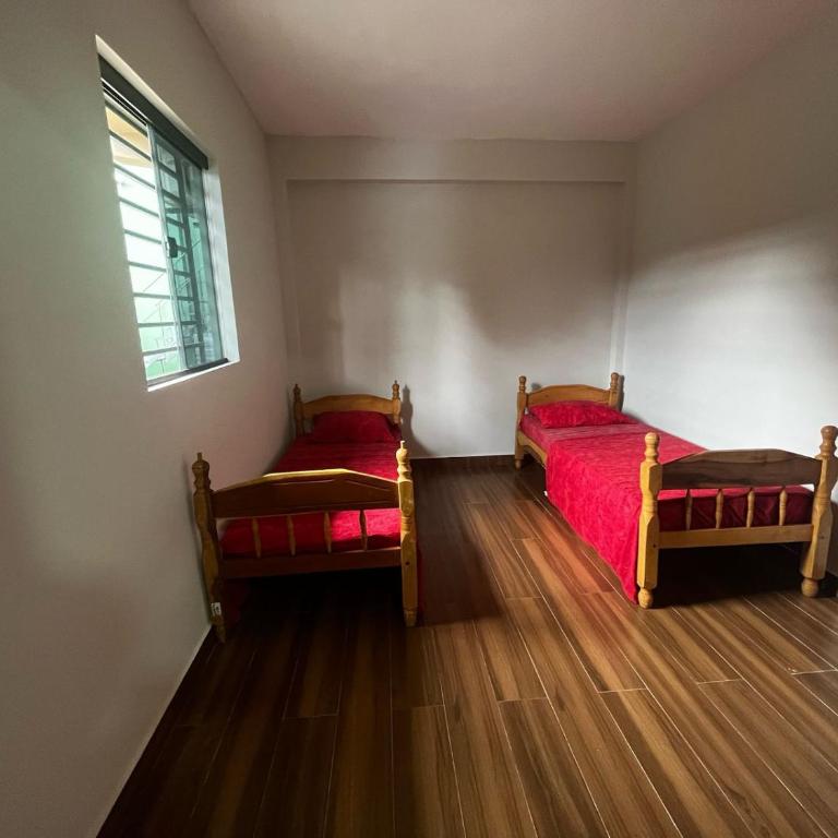 Hospedaje Playa San Isidro - Comfort Quadruple Room - 3