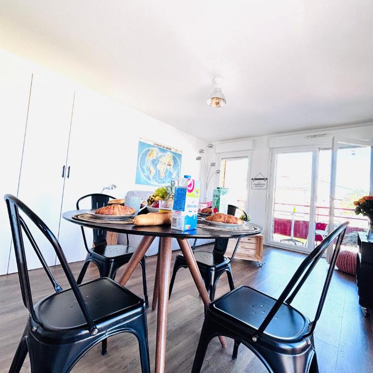 32 m2 appartement idéal famille avec parking privé - Appartement 1 Chambre - 13