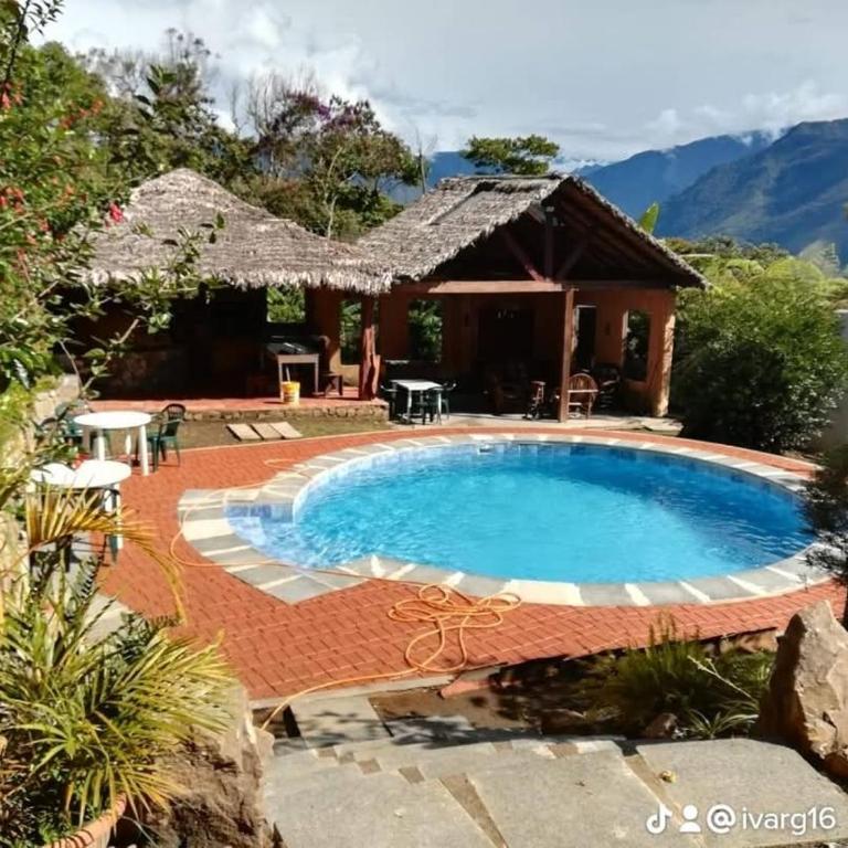 Moranegra - Casa y Campo - Three-Bedroom House - 1