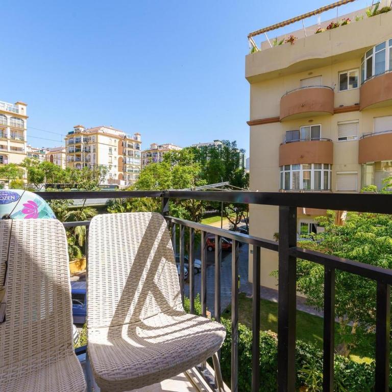 City Apartment Fuengirola near beach - One-Bedroom Apartment - 4