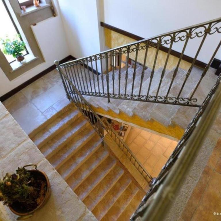 Les 3 Rêves - 6 pers Terrasse Parking, WiFi Accès Péage facile 10 min VIENNE - Maison 3 Chambres - 8