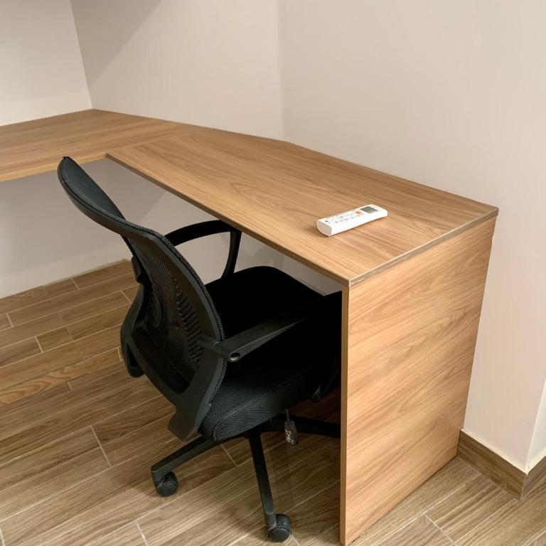 Feel at home 12 minutes from the airport - Two-Bedroom Apartment - 2