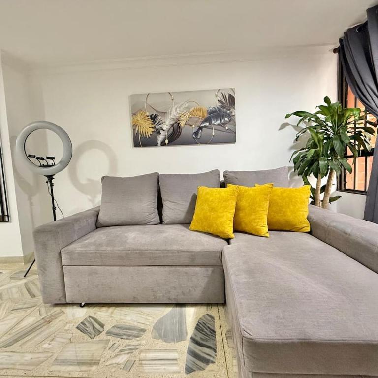 Poblado Gem Walk to Provenza and Steps to Cafes - Apartment - 6