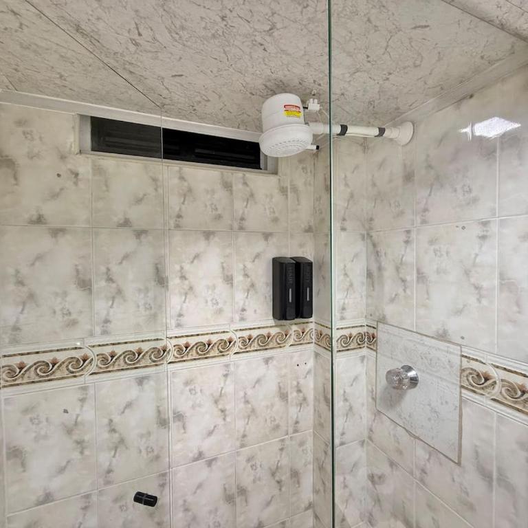 Poblado Gem Walk to Provenza and Steps to Cafes - Apartment - 20
