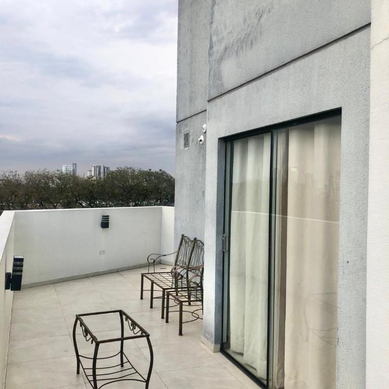 CÉNTRICO DEPARTAMENTO con HERMOSA VISTA y amplios BALCONES - Apartamento de 2 dormitorios - 19