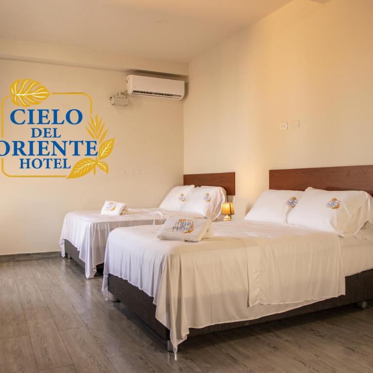 Cielo del Oriente Hotel - Double Room with Private Bathroom - 1