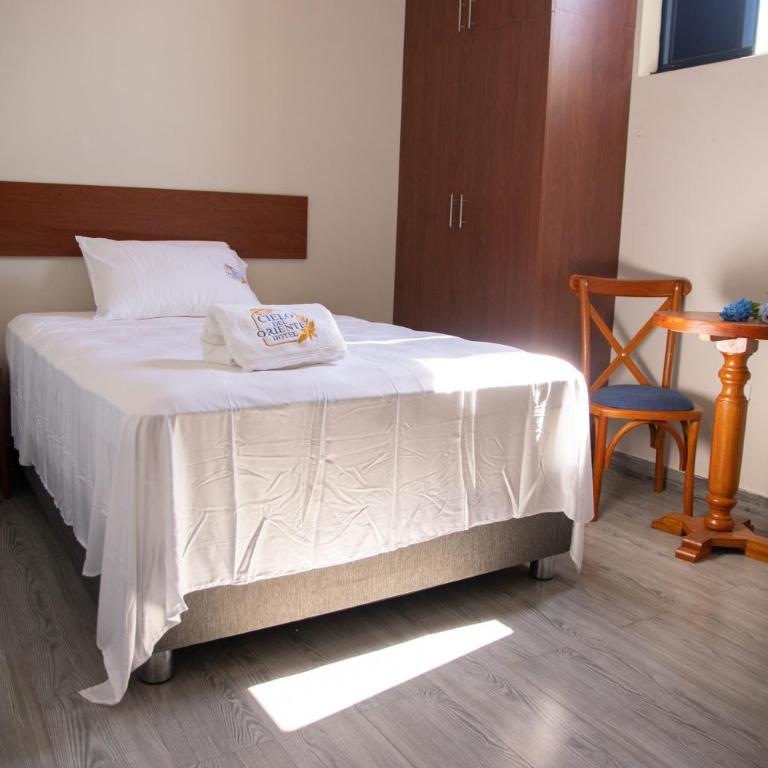 Cielo del Oriente Hotel - Single Room with Private Bathroom - 2
