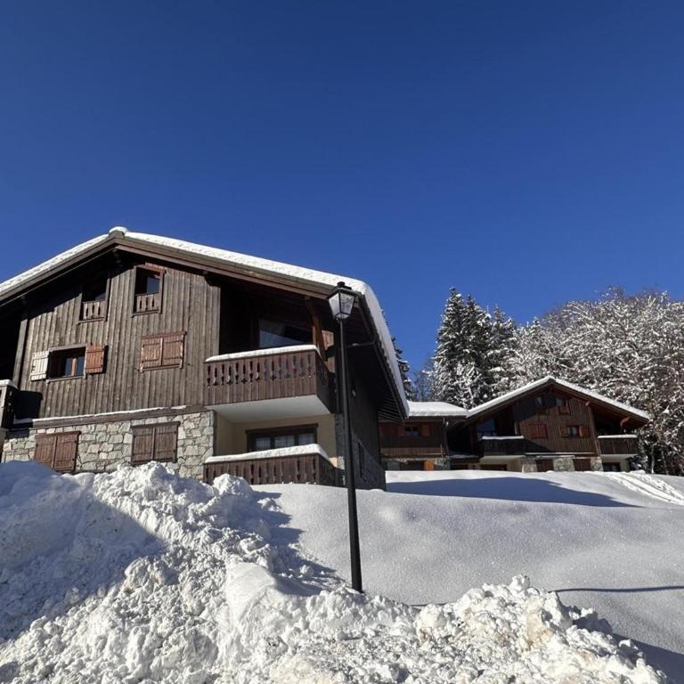 Appartement cosy 3 pièces avec balcon exposé sud, proche piscine et ski bus, idéal pour 4 personnes - FR-1-572-245 - Apartment (4 Erwachsene) - 17