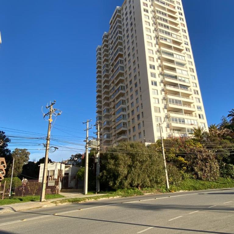 Departamento en Valparaíso, Playa Las Torpederas - Two-Bedroom Apartment with Balcony - 3