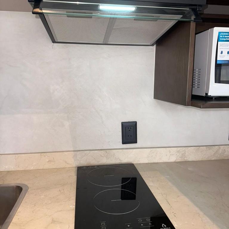 Studio with balcony in the downtown, WiFi 150MB, laundry and parking free - Apartamento de 1 dormitorio - 7