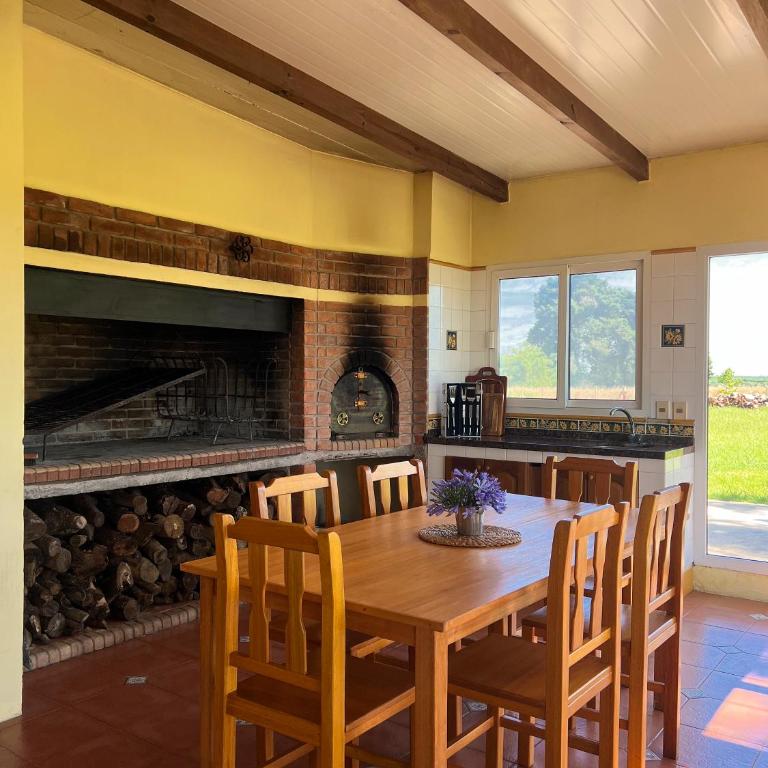 Los Álamos - casa de campo - Four-Bedroom House - 4