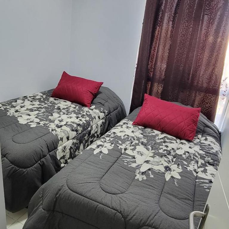 Solo a pasos de la playa, 3D2B Condominio parque parinacota, Quinto piso - Apartamento de 3 dormitorios - 4