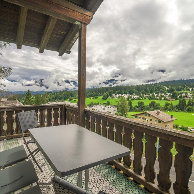 Edelweiss Ferienwohnung, Attica Muntognas - Apartment mit Blick auf die Berge - 9