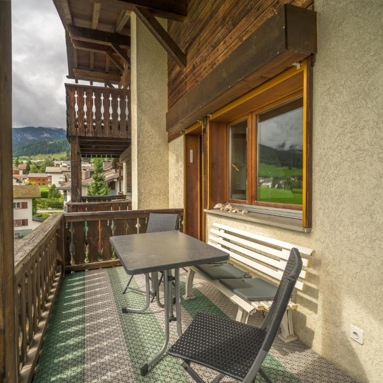 Edelweiss Ferienwohnung, Attica Muntognas - Apartment mit Blick auf die Berge - 12