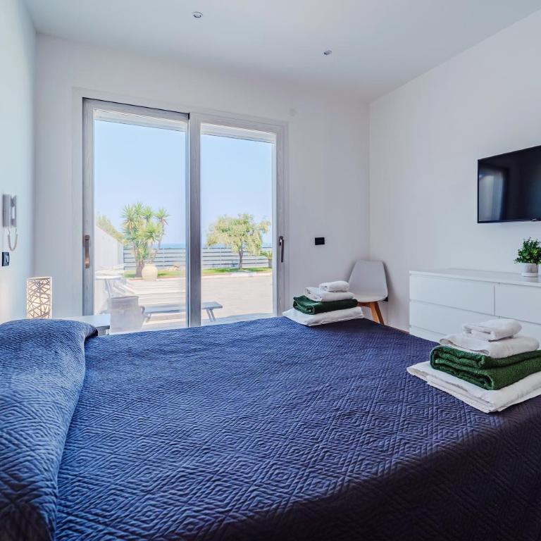 Villa con Piscina sul Mare a Terrasini - Villa con 3 Camere da Letto - 45