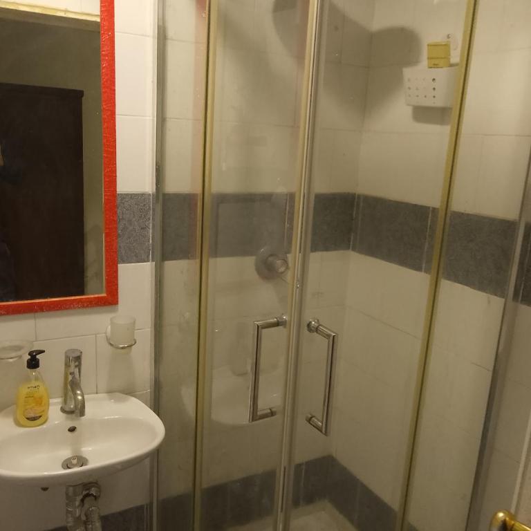 Studio apartment in the historic center - One-Bedroom Standard Apartment - 15