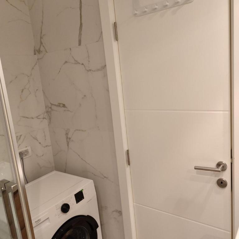 New Belgrade Cozy Base - Two-Bedroom Apartment - 2