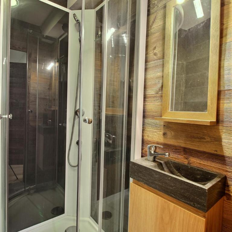 ARC 1950 - Appartement 10 personnes Duplex Cheminée - ski aux pieds - Sauna, Hammam, Jacuzzi, Piscine - Apartamento de 3 dormitorios con vistas a las montañas - 20