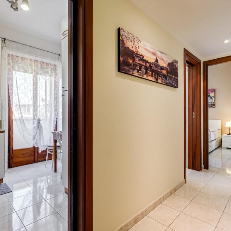 Karolina's Home, 2-BDR at Vatican - Appartamento con 2 Camere da Letto - 58