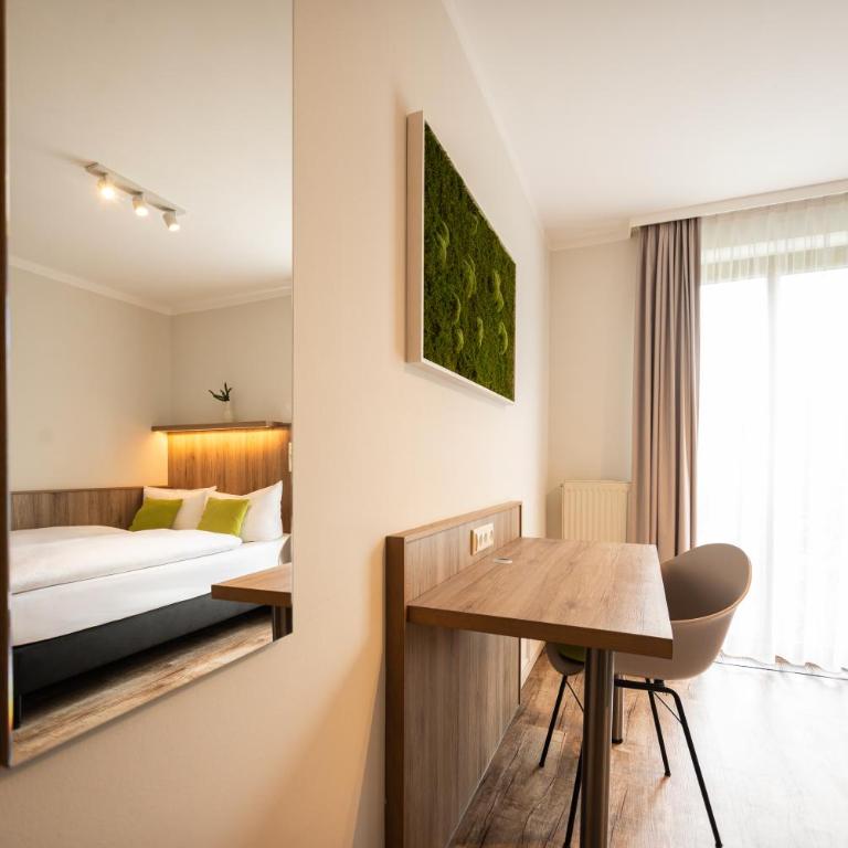 Hotel Perlach Allee by Blattl - Double Room - Queen Size Bed - 19