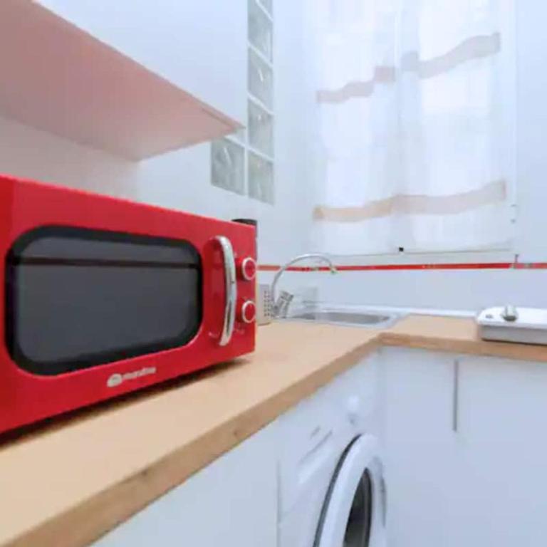 Lavapies Love Nest - One-Bedroom Apartment - 3