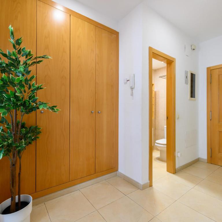 Apartamento de 2 Dormitorios a Pasos de Gran Vía Vive en el Corazón de Madrid DIN133B - Two-Bedroom Apartment - 8