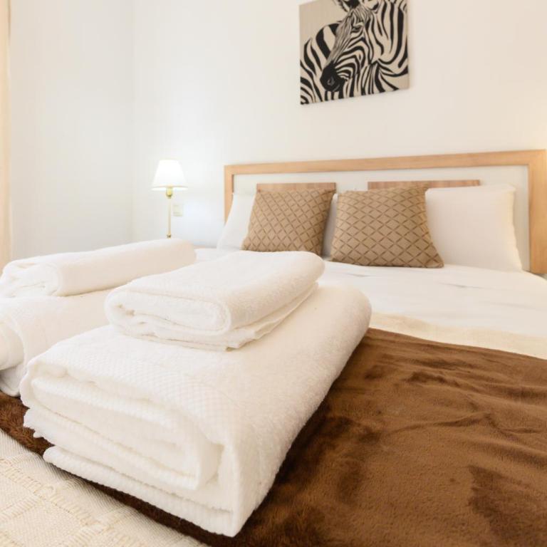 Apartamento de 2 Dormitorios a Pasos de Gran Vía Vive en el Corazón de Madrid DIN133B - Two-Bedroom Apartment - 21