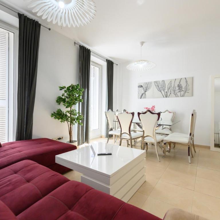Apartamento de 2 Dormitorios a Pasos de Gran Vía Vive en el Corazón de Madrid DIN133B - Two-Bedroom Apartment - 42