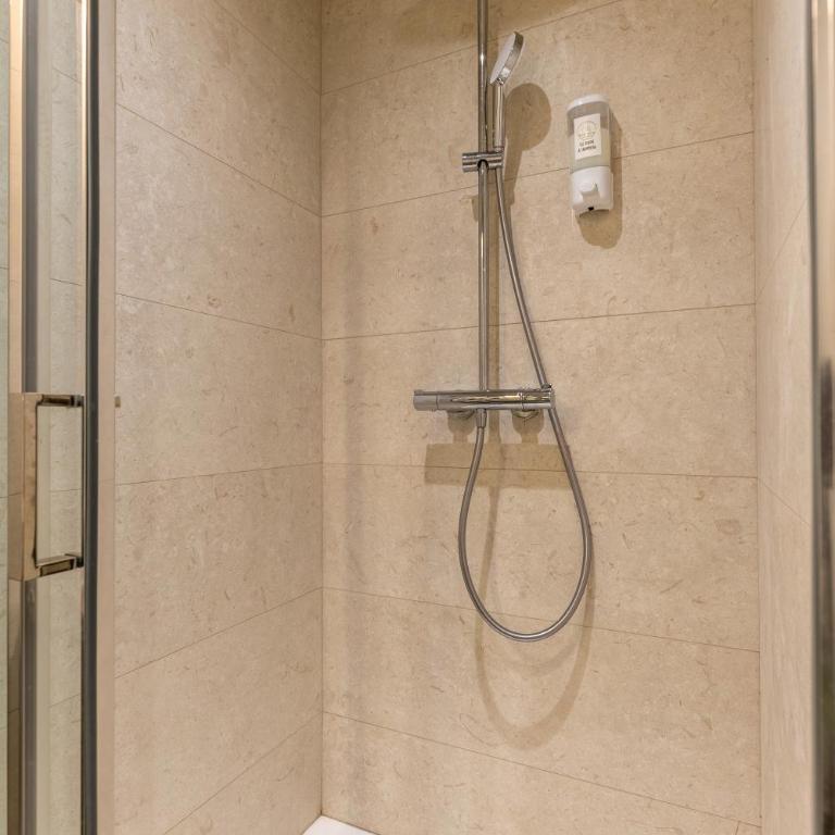 Studio Chic & Spacieux Hyper-Centre Clermont A - Appartement 1 Chambre - 21