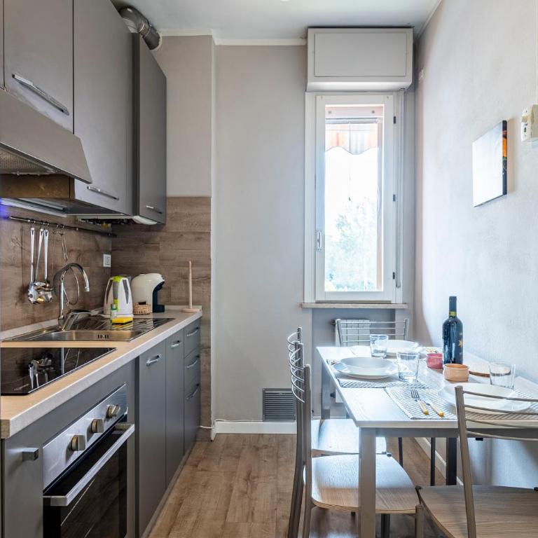 Homiday- Light Flat - Free Parking - One-Bedroom Apartment - 11
