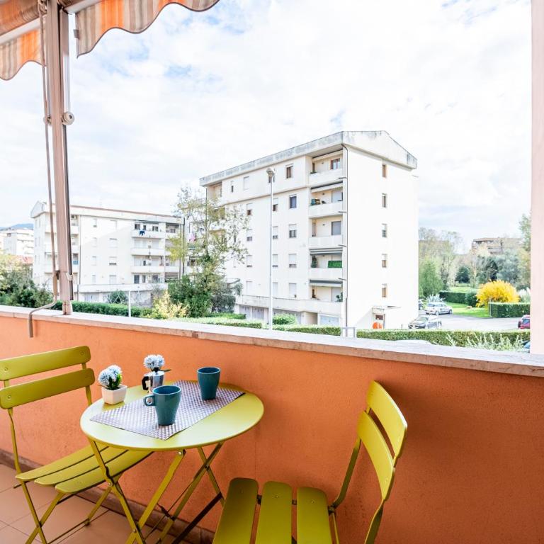 Homiday- Light Flat - Free Parking - One-Bedroom Apartment - 17